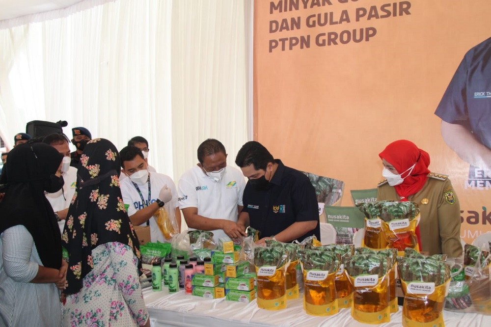 Jaga Kestabilan Harga Kementian BUMN - PTPN Group Gelar Pasar Murah